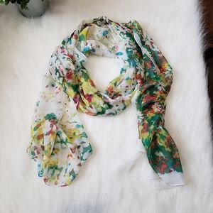 Watercolor White/Green/Yellow/Red Light Scarf